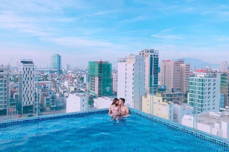 Khách Sạn Bliss Luxury Đà Nẵng